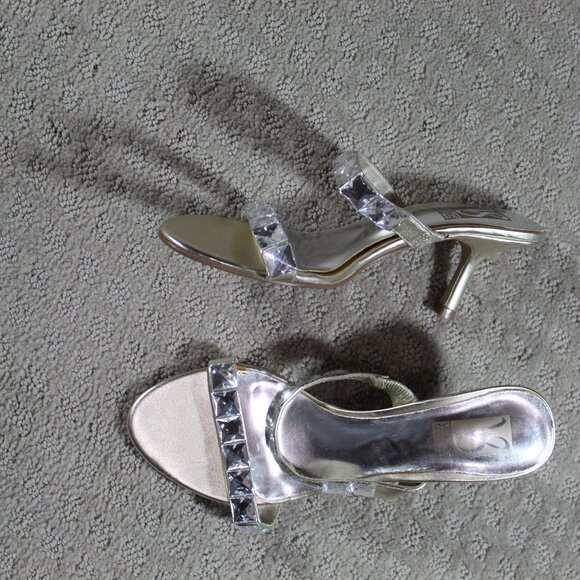 Victoria Spenser Women's Sz 8 Two Bling Straps Slide On 3" Heels - Picture 1 of 6